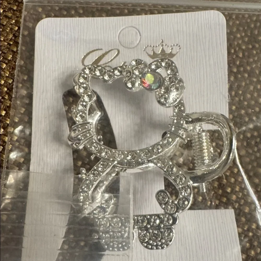 3233-Matt Fun Item-Double Sided Hello Kitty Hair Claw- Price For 1 Hair Clip